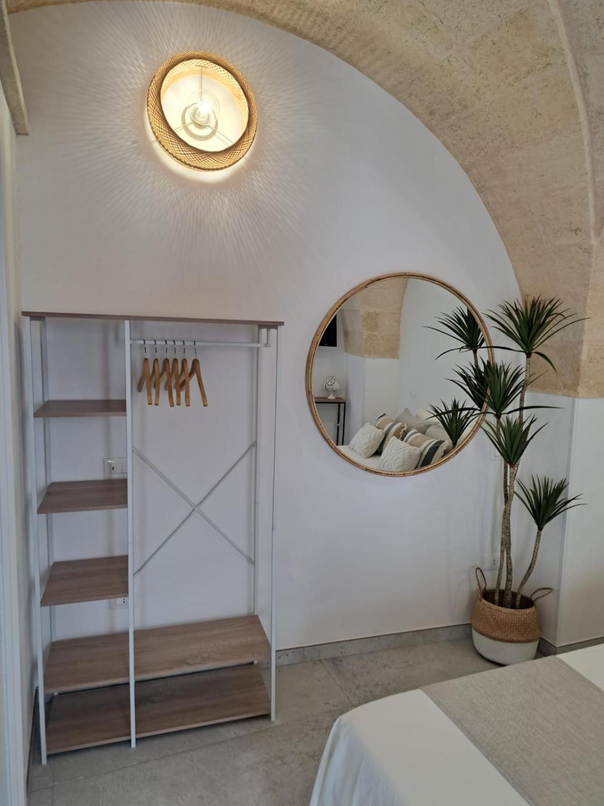 Mae Apulian Rooms Grottaglie Εξωτερικό φωτογραφία