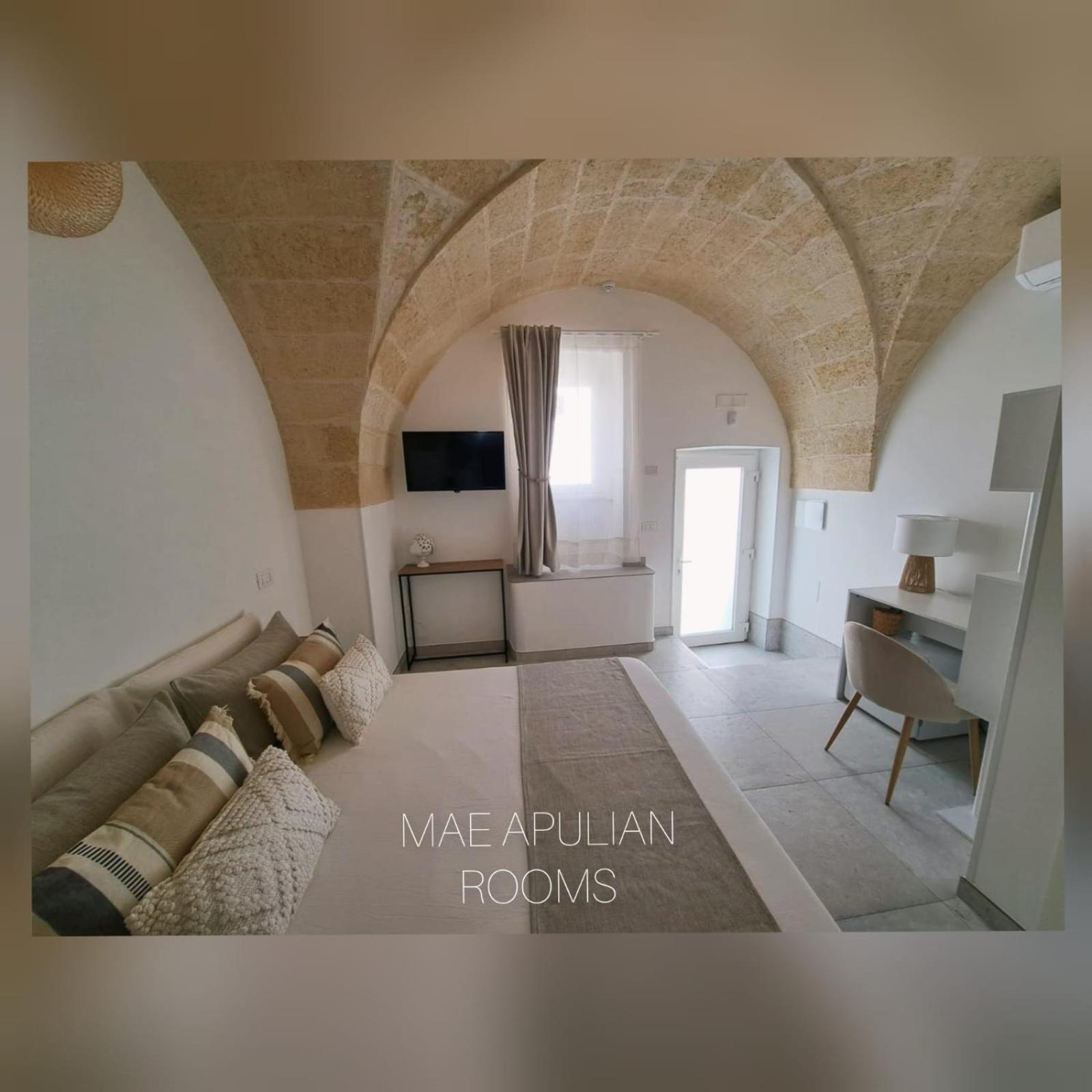 Mae Apulian Rooms Grottaglie Εξωτερικό φωτογραφία